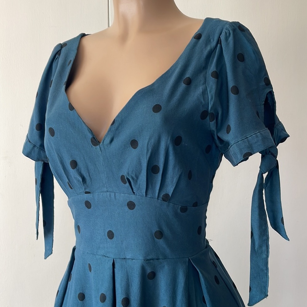 UNIQUE Vintage  V- Neck Teal Polka Dot Fit & Flare Womens  DRESS